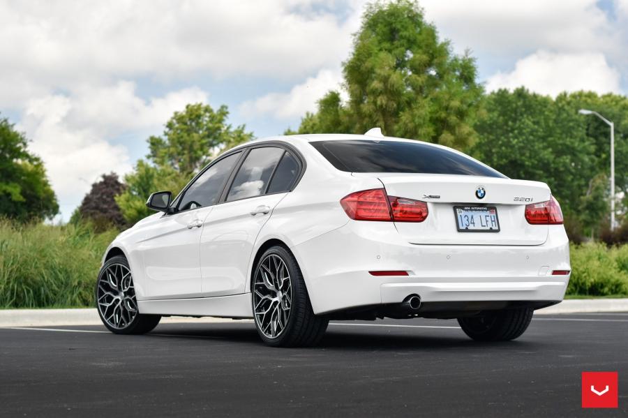 BMW 320i xDrive on Vossen Wheels (HF-2) 2019 года  (фото 3 из 12)